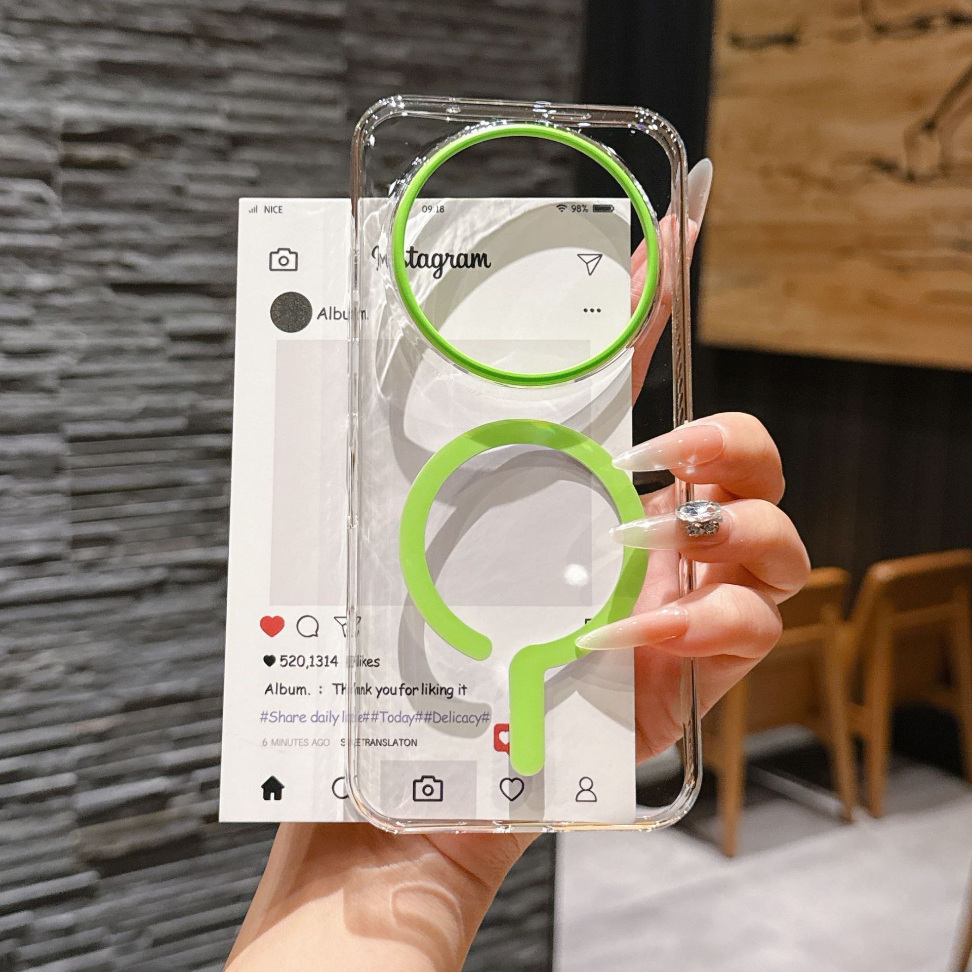 Fashion Luxury HD Transparent  - Clear Magsafe Case のレビューと価格