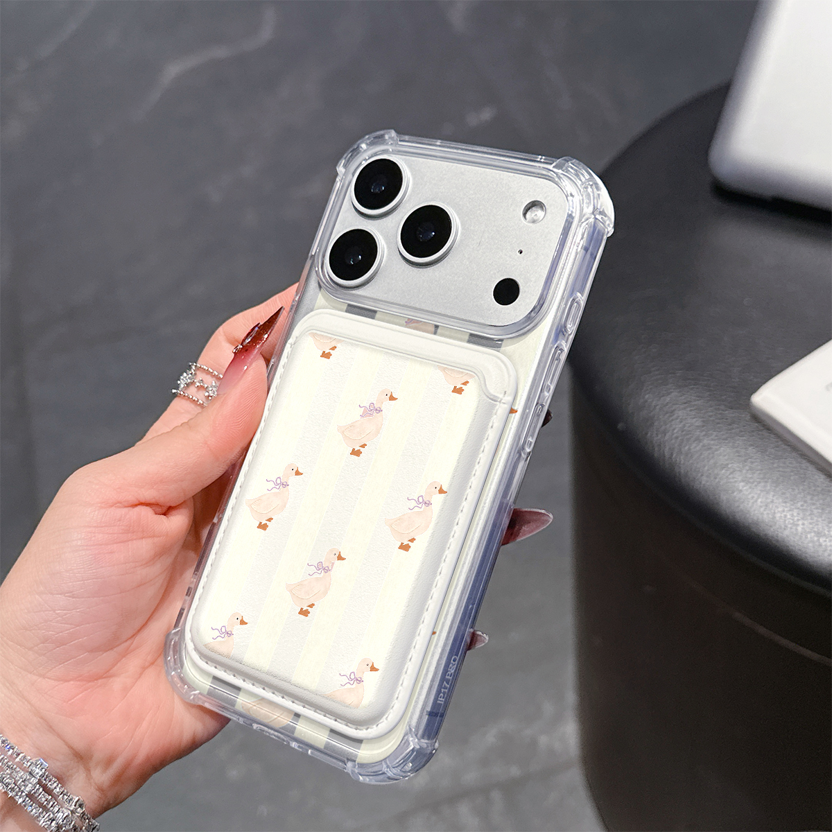 Duck & Stripe Charm Phone Case - Phone Cases With Charms のレビューと価格