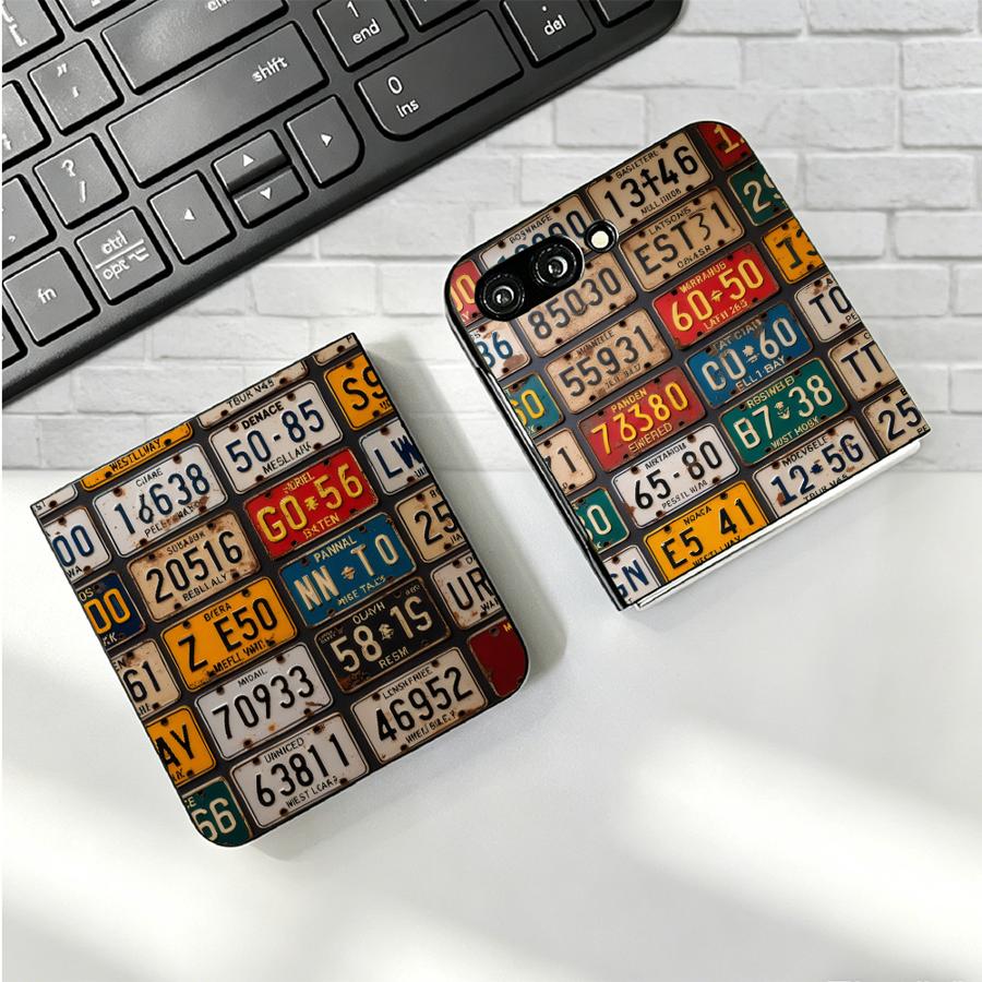 Retro License Plate Phone Cove - Phone Cases Z Flip 6 のレビューと価格